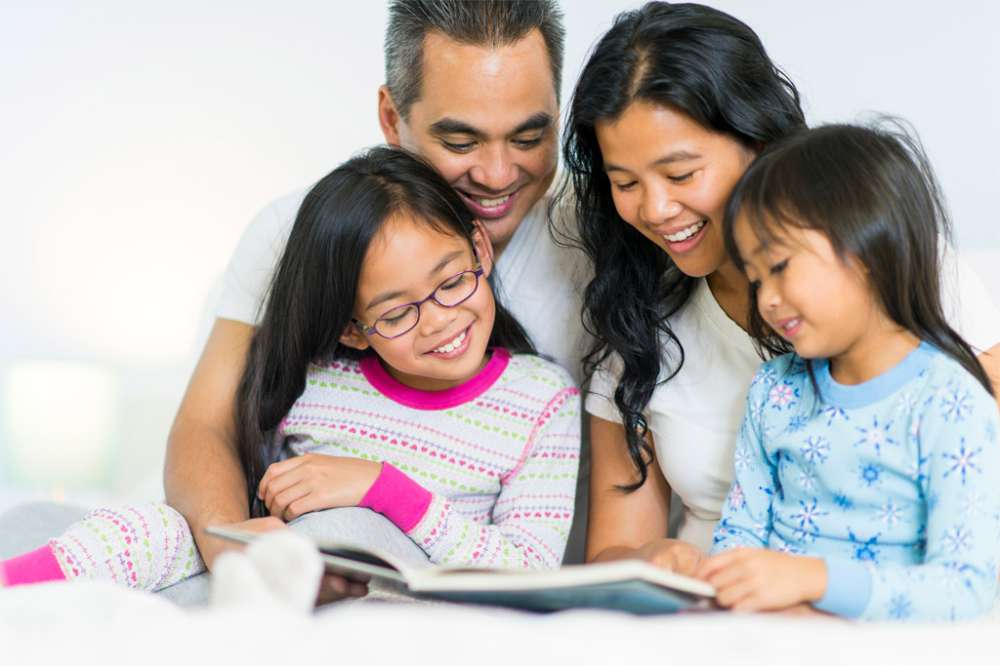 5 Creative Ways to Enjoy Books Together as a Family