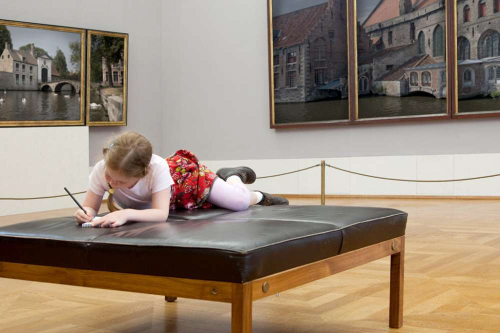 5 Ways Visiting an Art Museum Can Further Literacy